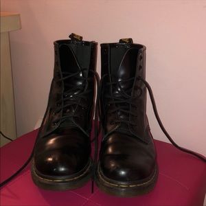 Dr. Martens 🖤
